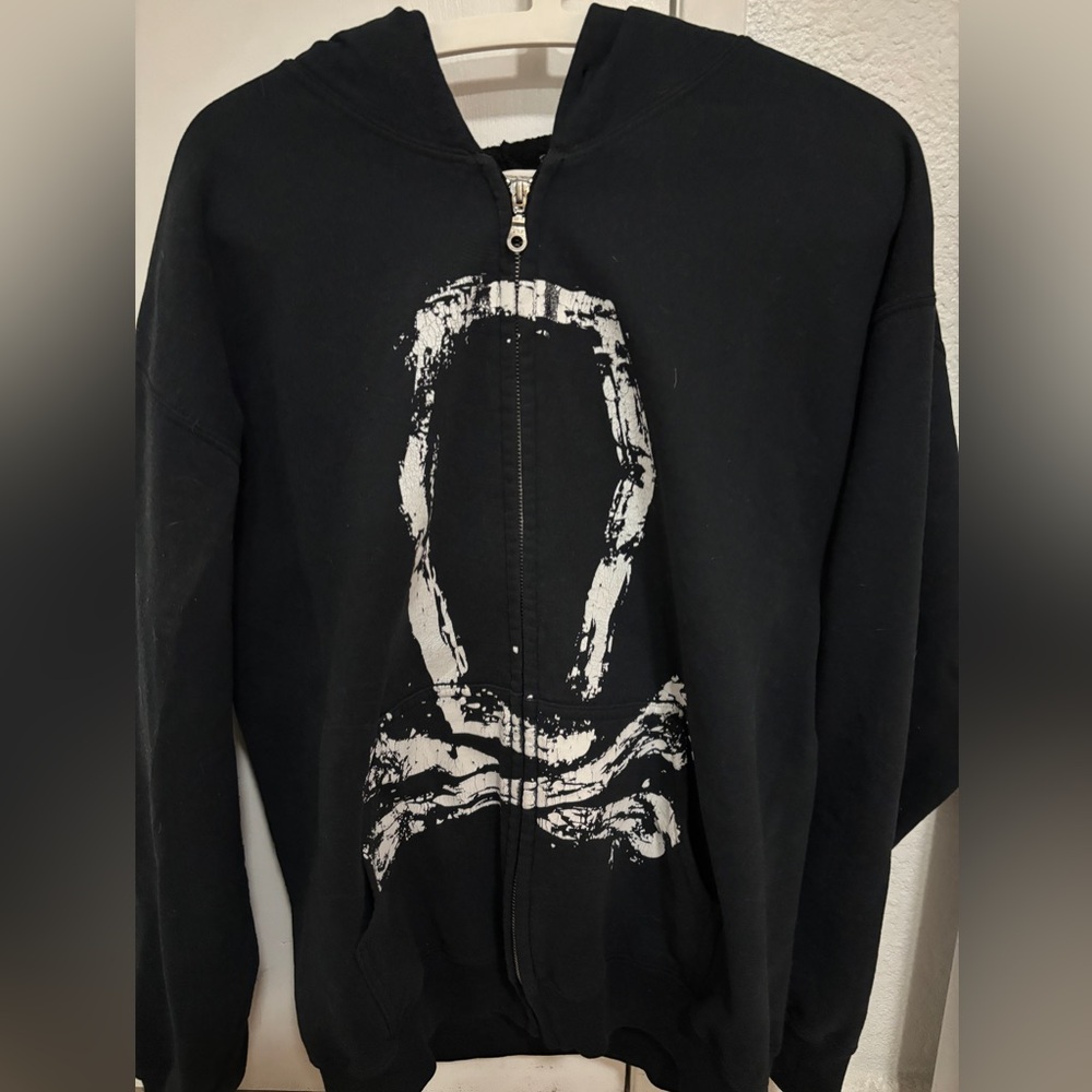 Black zip Hoodie bones coffin the defiled band England size large metal goth